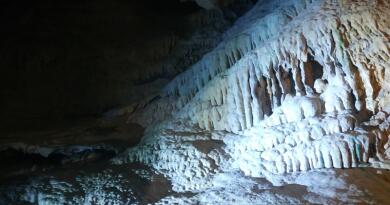 Красная Пещера и  водопад Су-Учхан